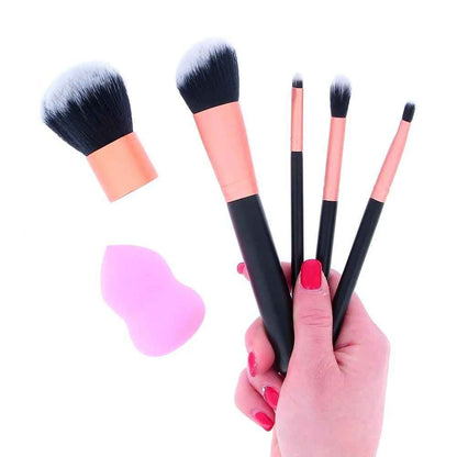 Trousse 5 pinceaux + éponge Hello Gorgeous - BYS