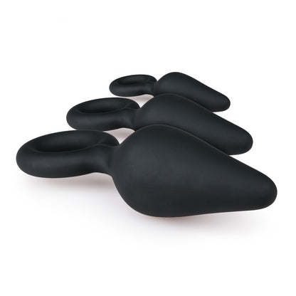 Lot de trois plugs Pointy avec anneau 10 cm x 4,5 cm, noir - Easy Toys