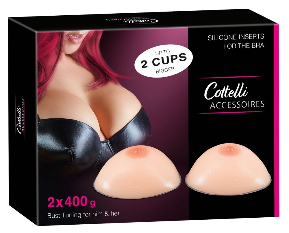 Faux seins en silicone pour travestis, 800 g marque Cottelli Accessories dans son packaging